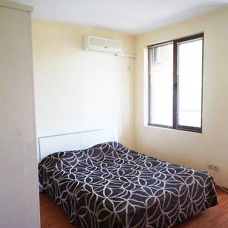 Garden Of Eden Studio Apartment Sweti Wlas